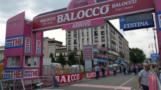 The Finish Line - Giro d'Italia 2013 | ©Tom Palladio Images