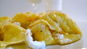 Plated Tortelloni stuffed with Asparagus | ©Tom Palladio Images